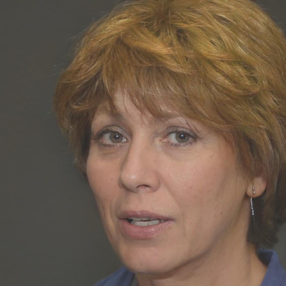 Portret Anca Deleanu, co-fondator dorvaxenilo